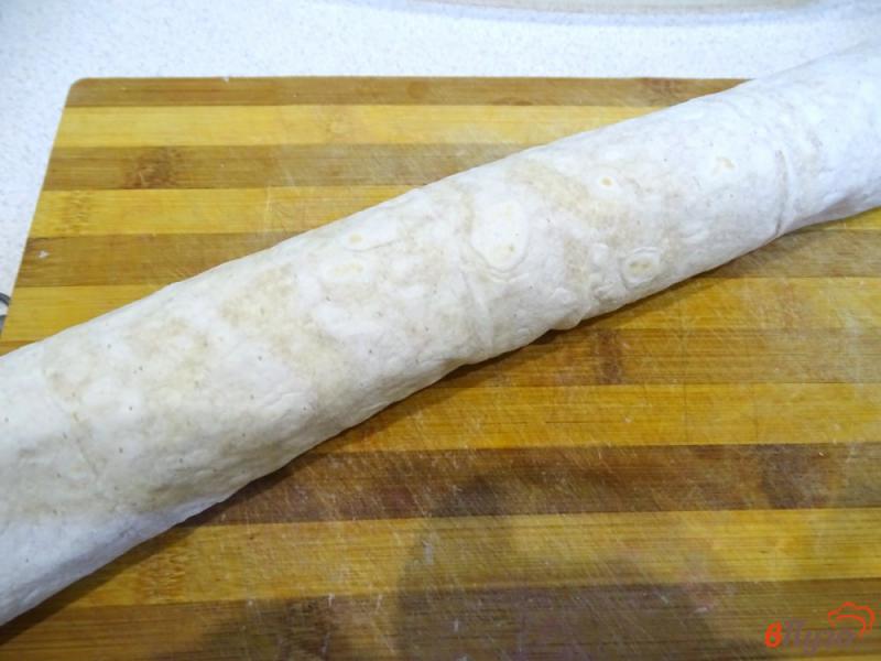Фото приготовление рецепта: Пирог из лаваша с фаршем шаг №10