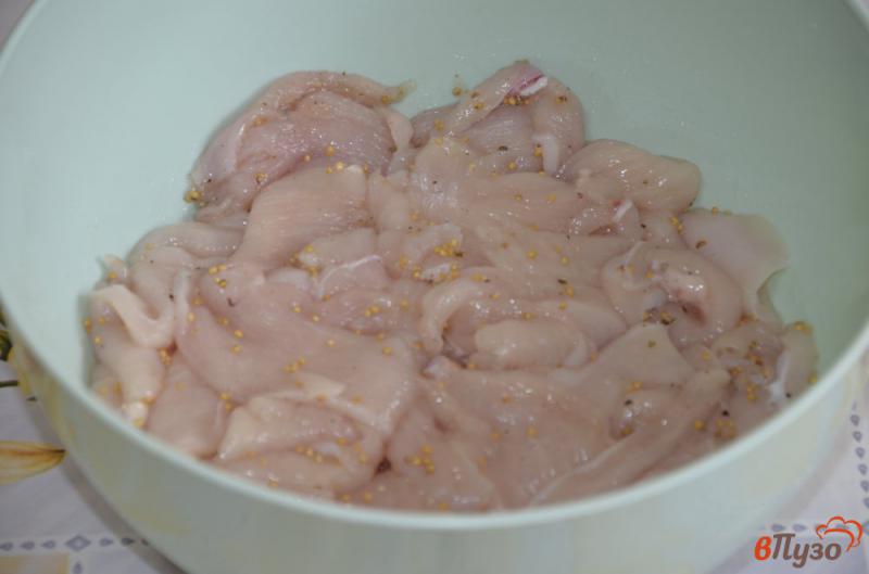 Фото приготовление рецепта: Джерки куриные с семенами горчицы шаг №5