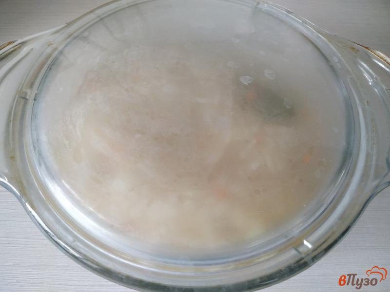 Фото приготовление рецепта: Гречневый суп с сосисками в микроволновке шаг №6