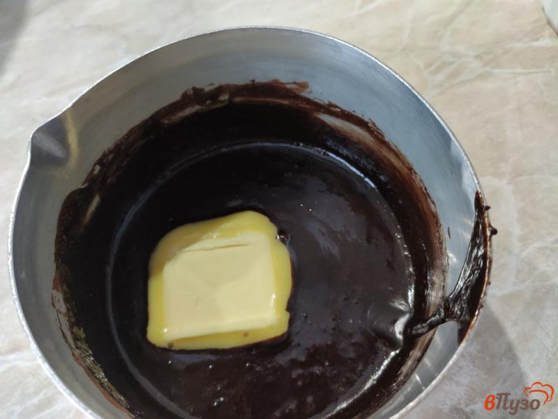 Фото приготовление рецепта: Шоколадно-банановое пироженоё шаг №8
