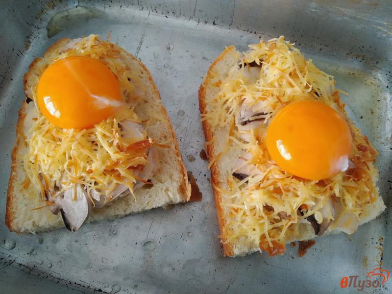 Фото приготовление рецепта: Горячие бутерброды в духовке шаг №11