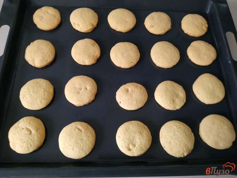 Фото приготовление рецепта: Арахисовое печенье шаг №11