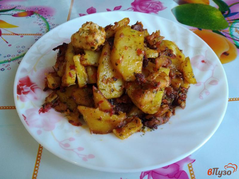 Фото приготовление рецепта: Картошка жареная с куриным филе в мультиварке шаг №7