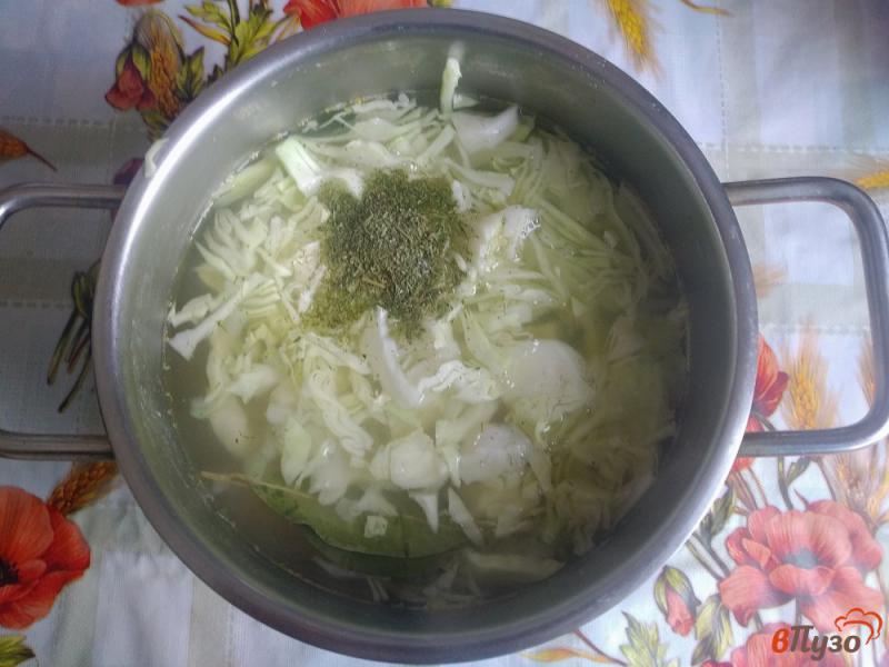 Фото приготовление рецепта: Суп из красной рыбы шаг №4