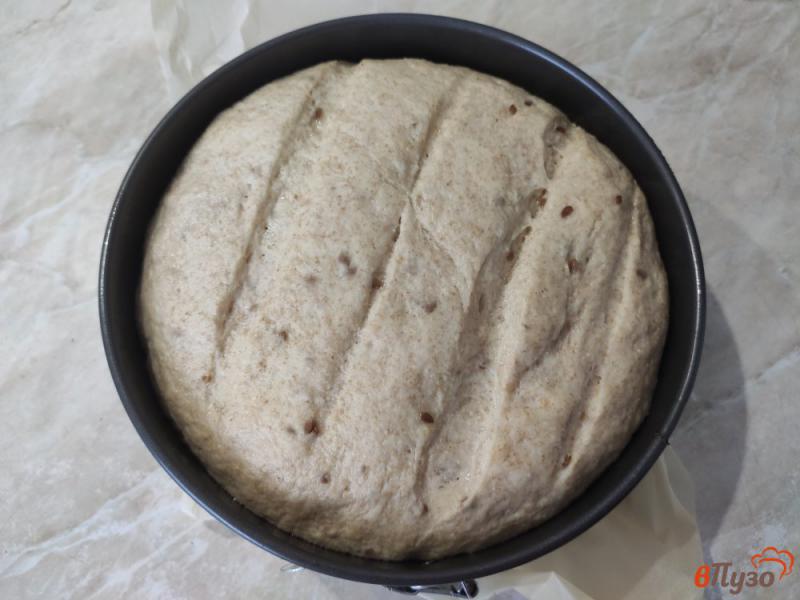 Фото приготовление рецепта: Цельнозерновой хлеб с семенами льна шаг №8