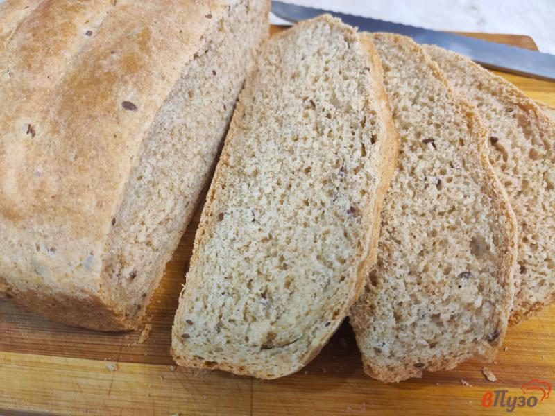 Фото приготовление рецепта: Цельнозерновой хлеб с семенами льна шаг №10