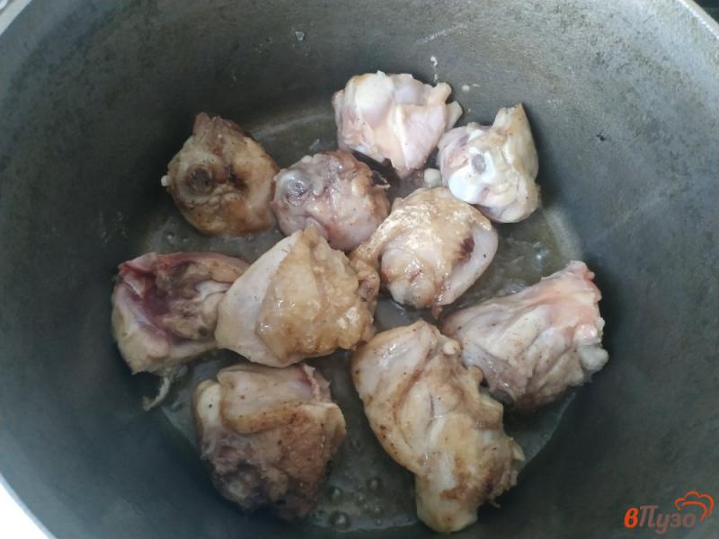 Фото приготовление рецепта: Азу из курицы шаг №3