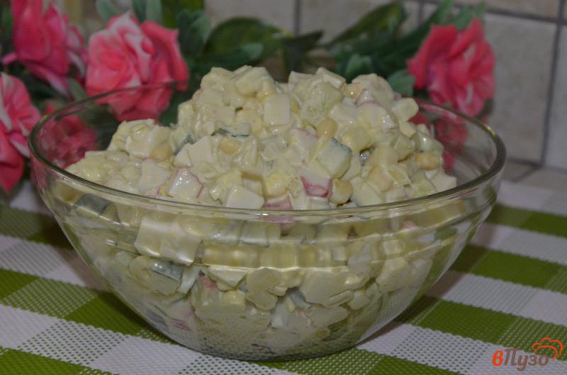 Фото приготовление рецепта: Салат Крабовый с картофелем и луком шаг №5