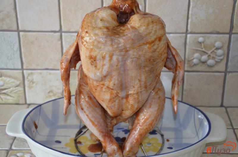 Фото приготовление рецепта: Курица запеченная в остром соево-томатном маринаде шаг №2