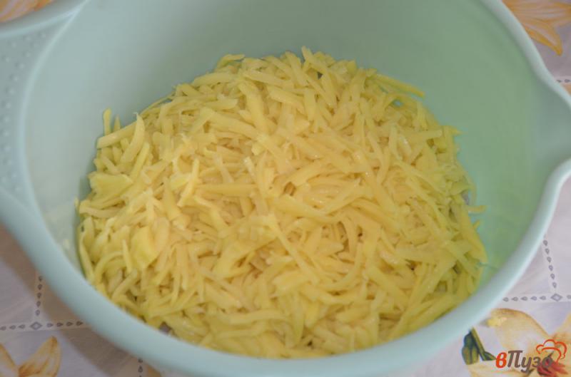 Фото приготовление рецепта: Котлеты рубленные с картофелем и шампиньонами шаг №2