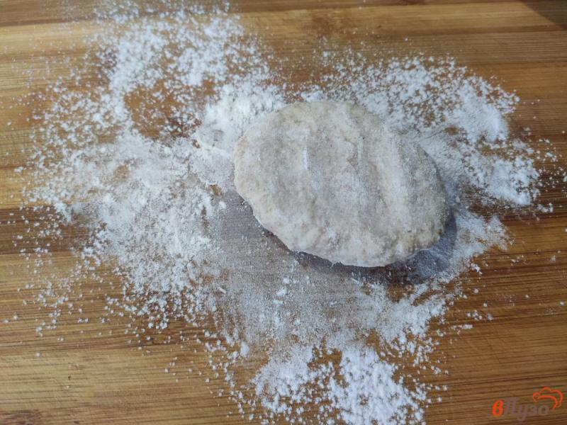 Фото приготовление рецепта: Пирожки с картофелем и плавленным сырком шаг №6