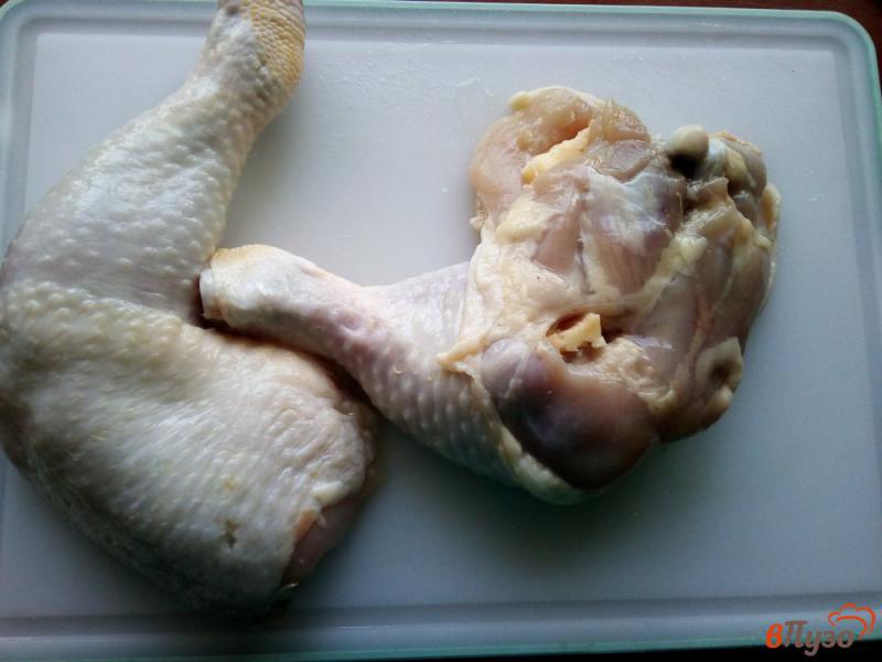 Фото приготовление рецепта: Куриные окорочка запечённые шаг №2