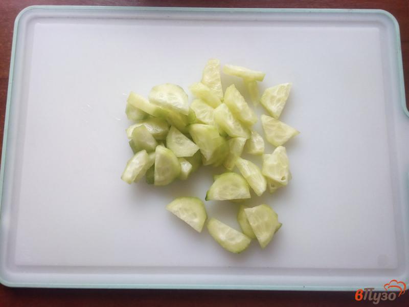 Фото приготовление рецепта: Овощной салат с брынзой шаг №1