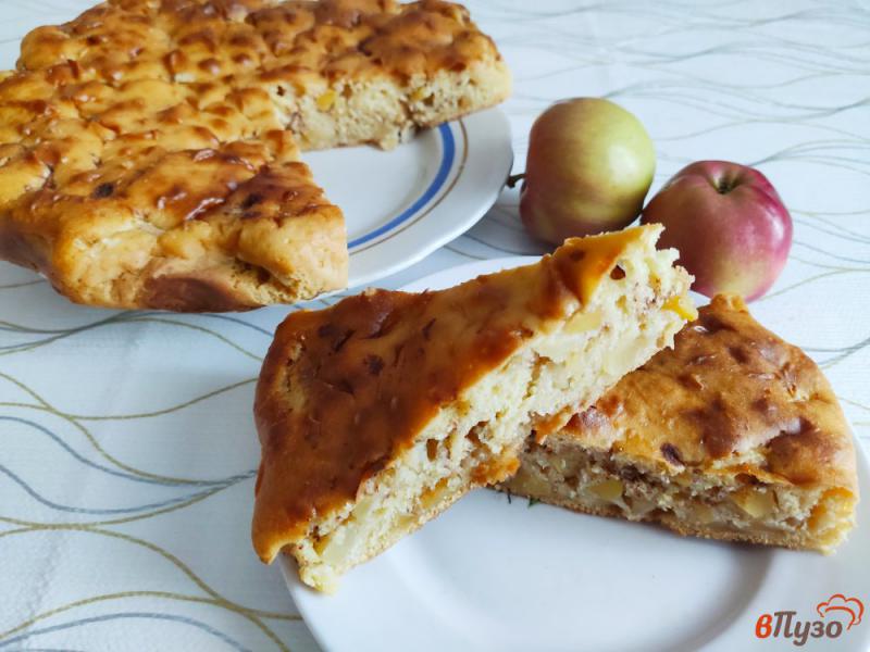 Фото приготовление рецепта: Пирог с яблоками на кефире шаг №8