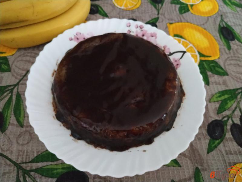 Фото приготовление рецепта: Банановый пирог в микроволновке шаг №11