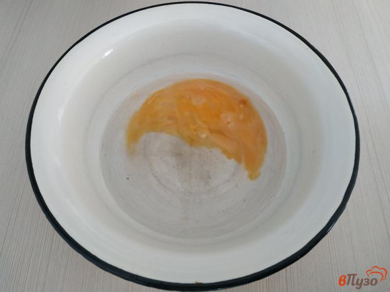 Фото приготовление рецепта: Тесто для вареников на минеральной воде шаг №2