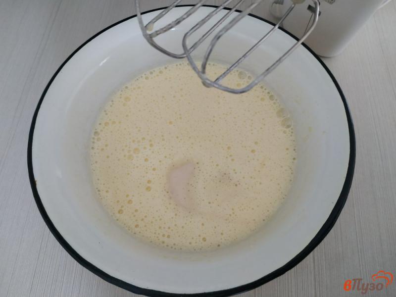 Фото приготовление рецепта: Медовый пирог шаг №3