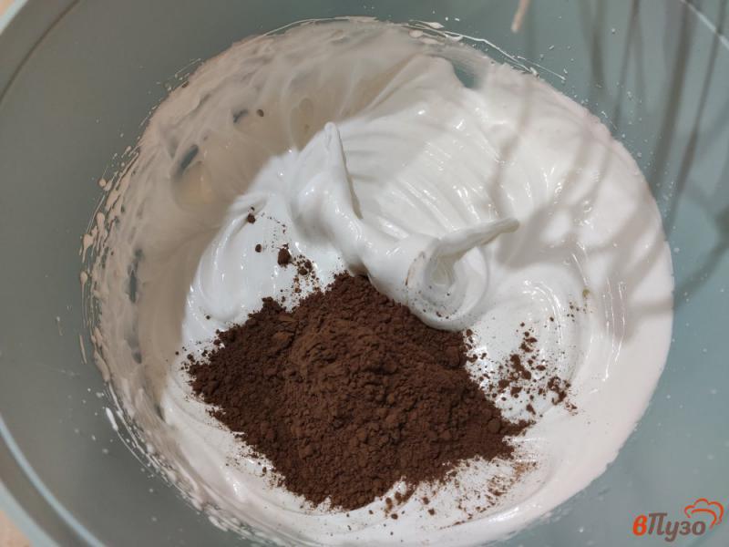 Фото приготовление рецепта: Шоколадное белковое суфле шаг №4