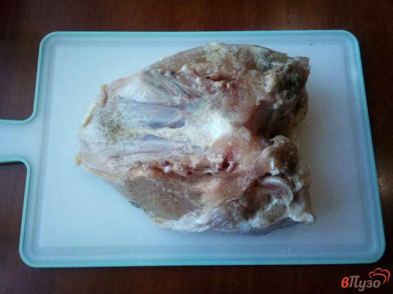 Фото приготовление рецепта: Куриная грудка запечённая в духовке шаг №3