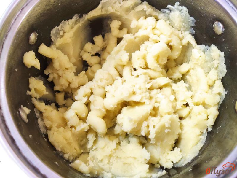 Фото приготовление рецепта: Суп с картофельными шариками шаг №1