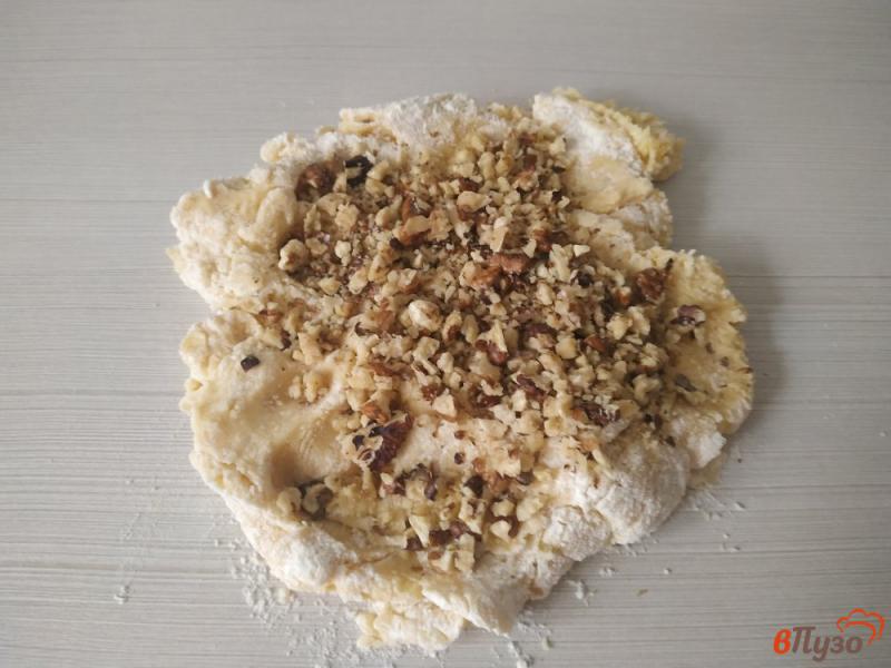 Фото приготовление рецепта: Медовое песочное печенье шаг №7