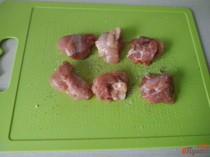 Фото приготовление рецепта: Рис с курицей и овощами в пароварке шаг №2