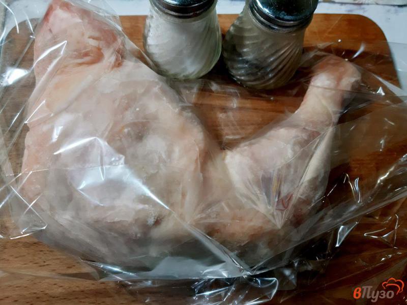 Фото приготовление рецепта: Курица порционно  в рукаве шаг №1