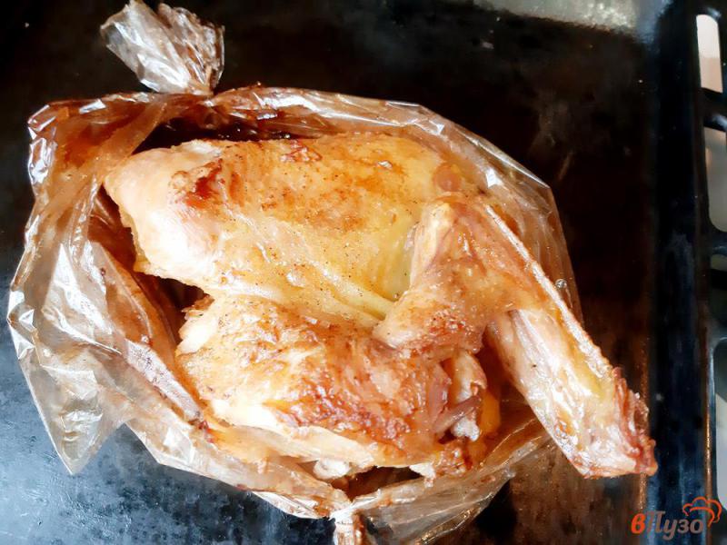 Фото приготовление рецепта: Курица порционно  в рукаве шаг №2