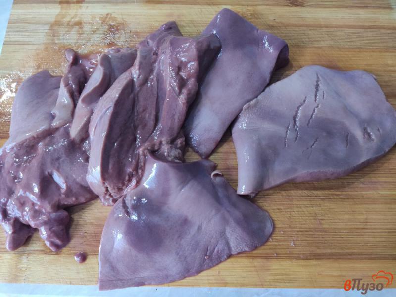 Фото приготовление рецепта: Отбивные из свиной печени с горчицей шаг №1