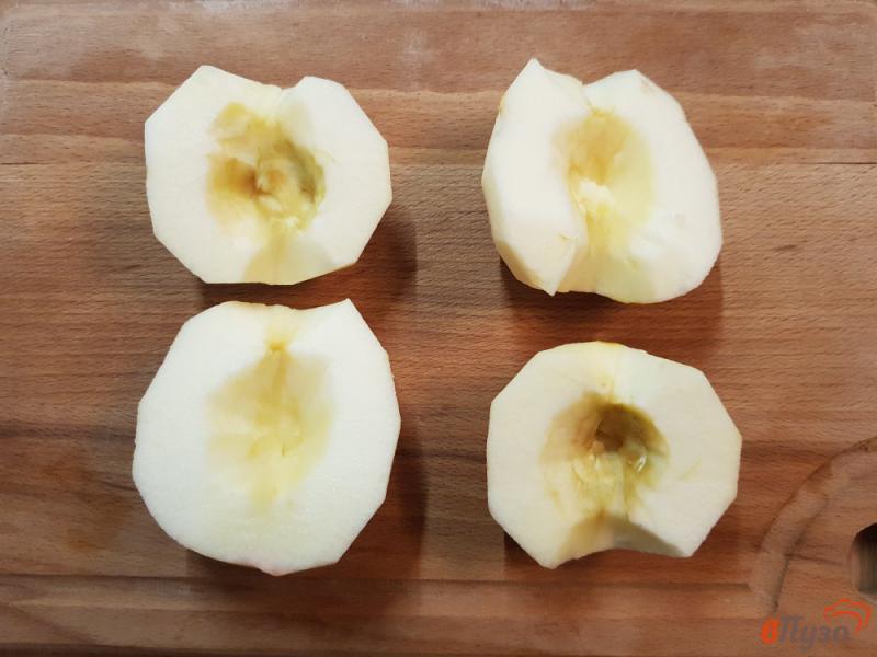 Фото приготовление рецепта: Запеченные яблоки под корочкой из сухарей шаг №1