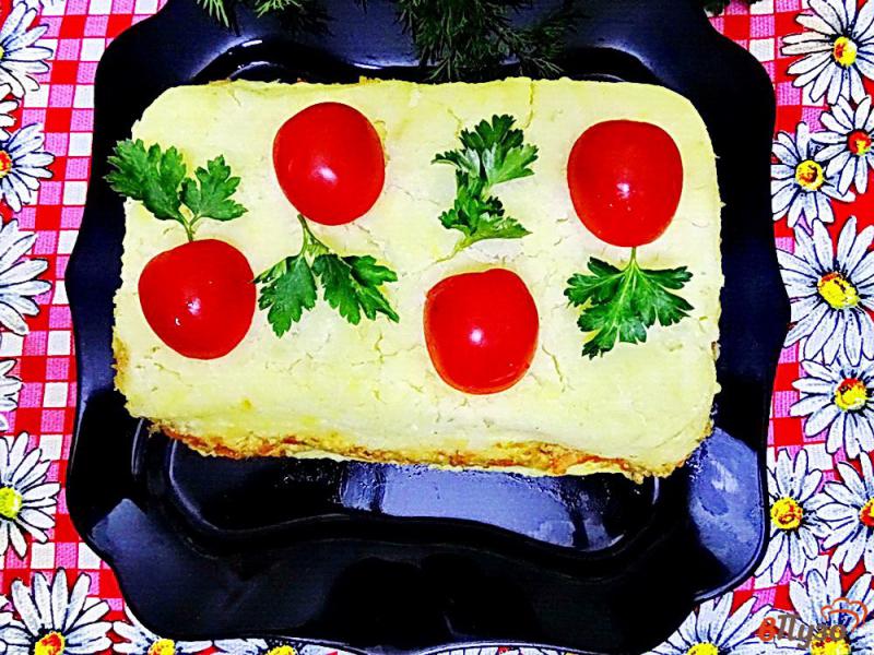 Фото приготовление рецепта: Картофельная запеканка с сыром и фаршем шаг №15