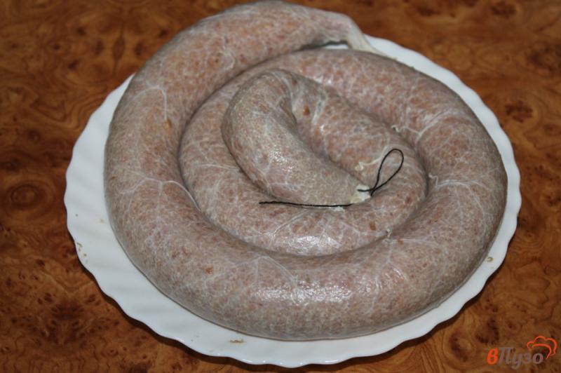 Фото приготовление рецепта: Домашняя колбаса из утиного мяса и шпика на мангале шаг №4