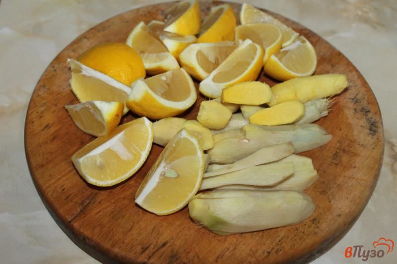 Фото приготовление рецепта: Лимонно - имбирная заправка для чая шаг №2