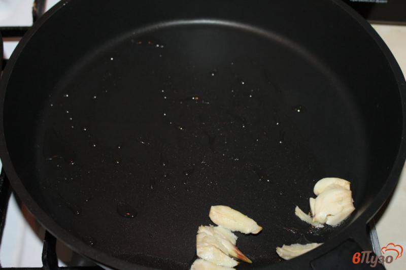 Фото приготовление рецепта: Креветка в соево - чесночном маринаде шаг №2