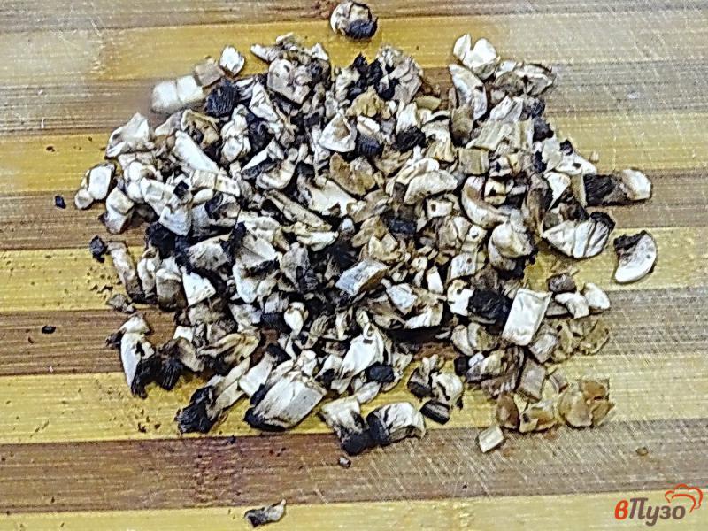 Фото приготовление рецепта: Стожки из фарша с грибами шаг №2