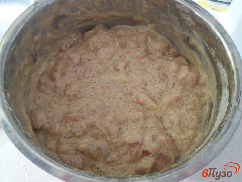 Фото приготовление рецепта: Рубленные котлеты из куриного филе  с грибами и луком шаг №5