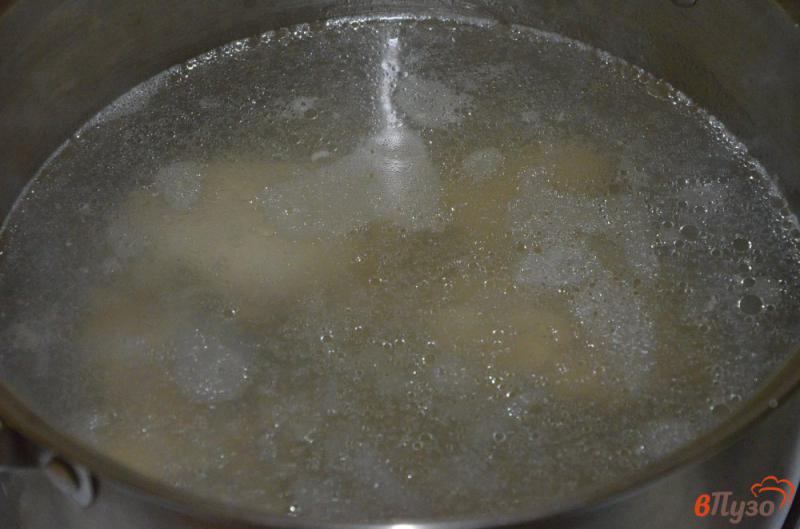 Фото приготовление рецепта: Суп куриный с лапшой шаг №1