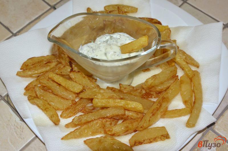 Фото приготовление рецепта: Картофель фри с постным соусом шаг №4