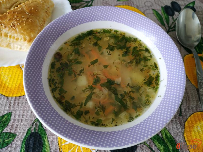 Фото приготовление рецепта: Картофельный суп на рыбном бульоне шаг №7