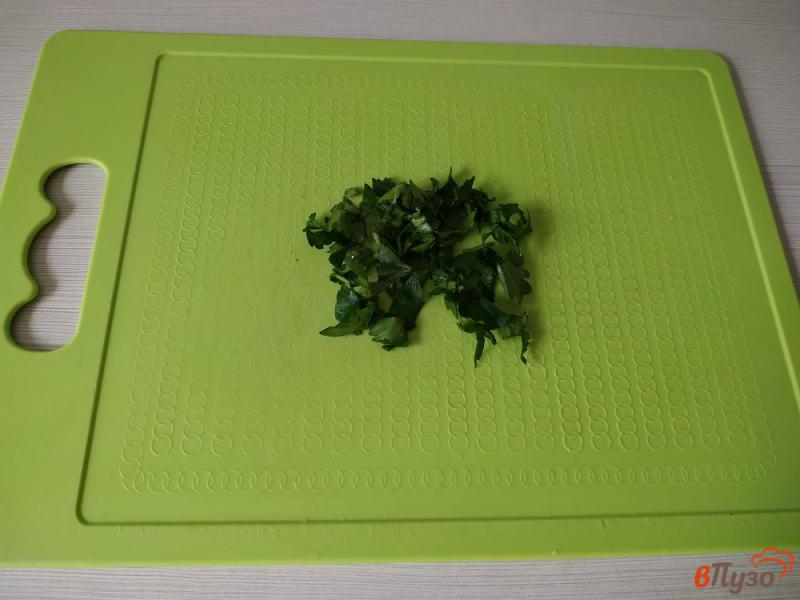 Фото приготовление рецепта: Овощной салат с сыром фета шаг №4