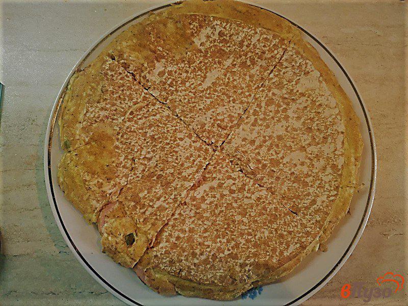 Фото приготовление рецепта: Омлет в лаваше на завтрак шаг №9