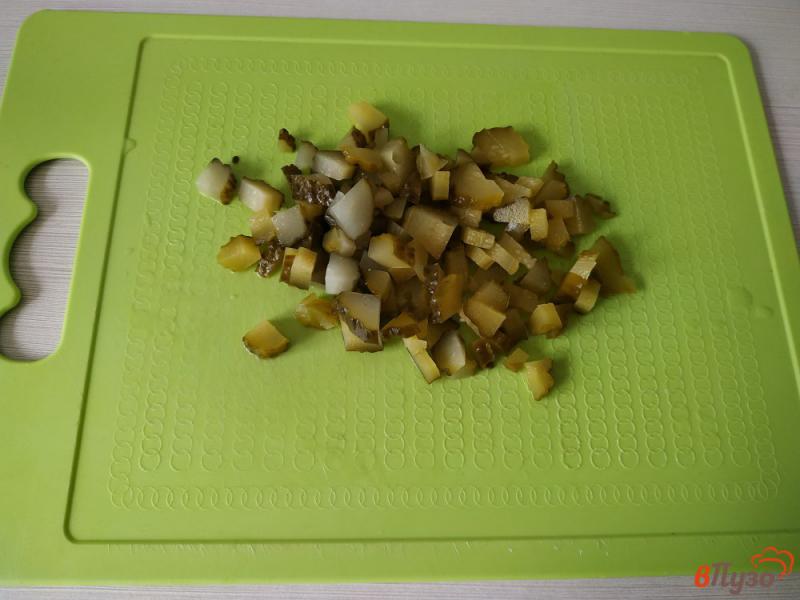 Фото приготовление рецепта: Картошка тушёная с квашеными огурцами шаг №4
