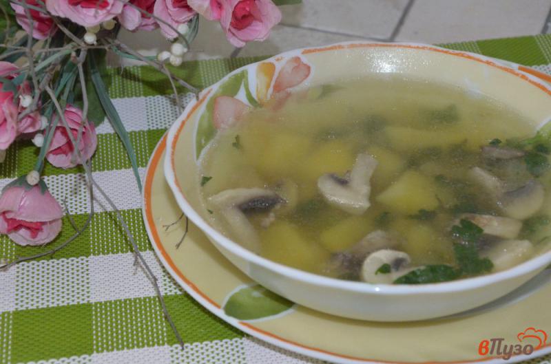 Фото приготовление рецепта: Постный грибной суп с нутом шаг №4