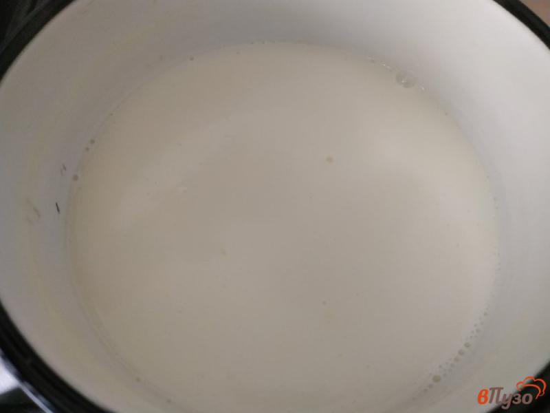 Фото приготовление рецепта: Ванильный молочный кисель шаг №6