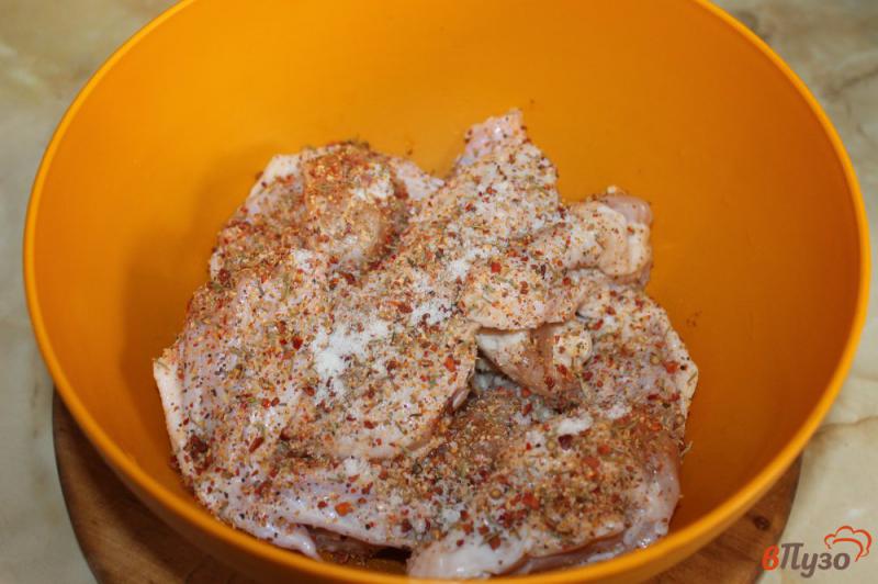 Фото приготовление рецепта: Куриные крылья запеченные в соусе Терияки с имбирем шаг №2