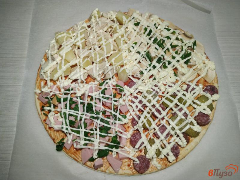 Фото приготовление рецепта: Пицца Ассорти шаг №7