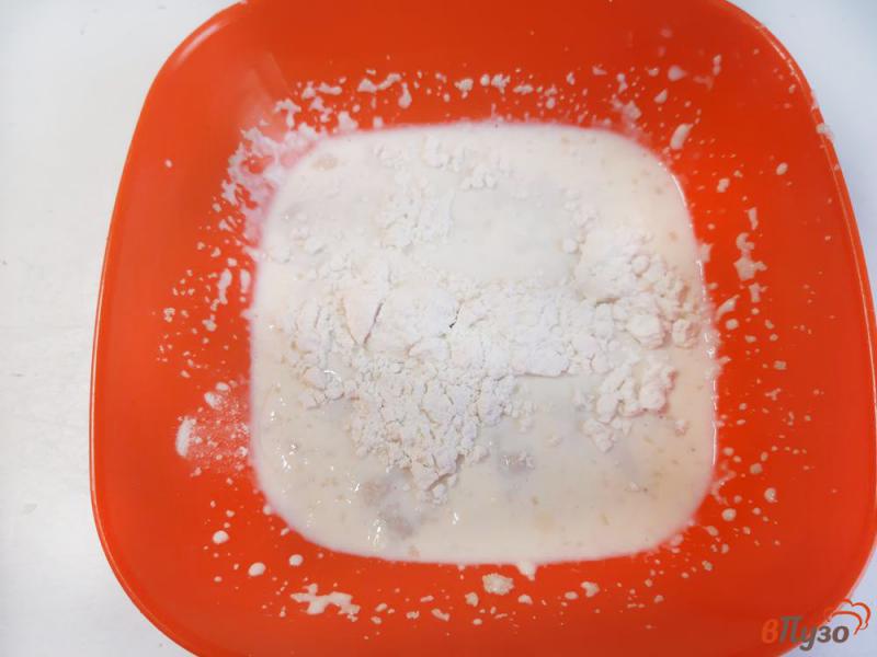 Фото приготовление рецепта: Пирог с вареньем из персиков шаг №1