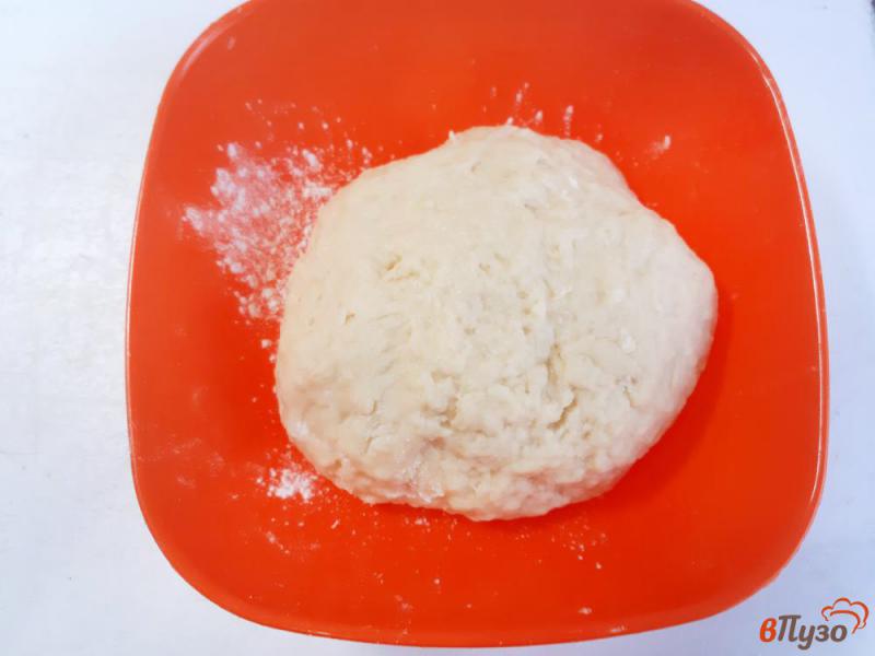 Фото приготовление рецепта: Пирог с вареньем из персиков шаг №4