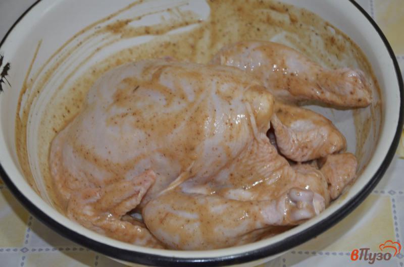 Фото приготовление рецепта: Курица запеченная в горчичном маринаде шаг №3