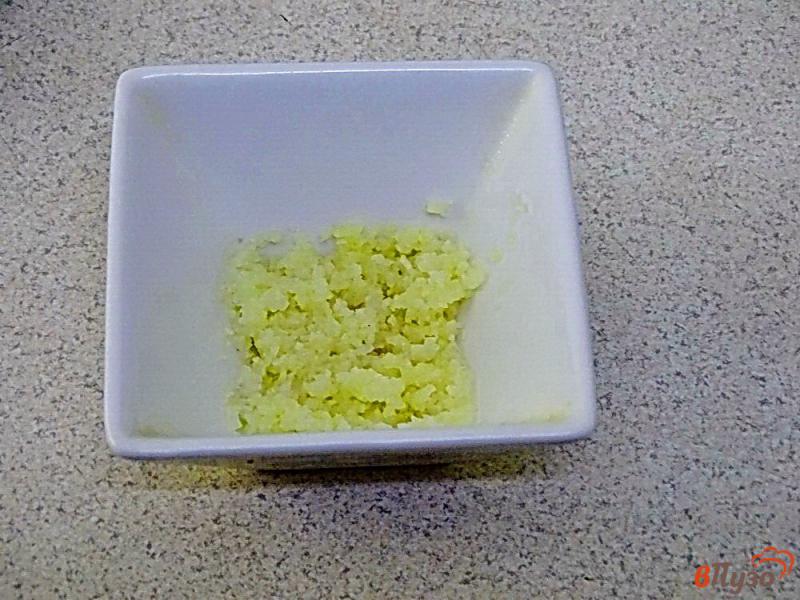 Фото приготовление рецепта: Отбивные из куриных грудок с горчицей и чесноком шаг №4